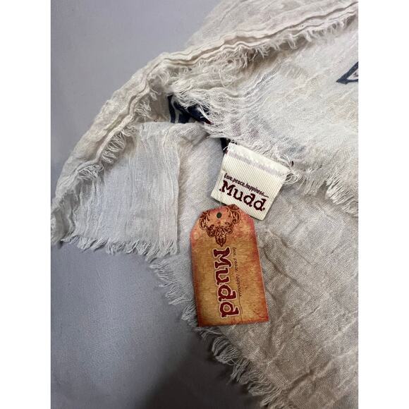 Mudd Scarf NWT American Flag Star Print Frayed Edges 29x49 - Picture 5 of 5